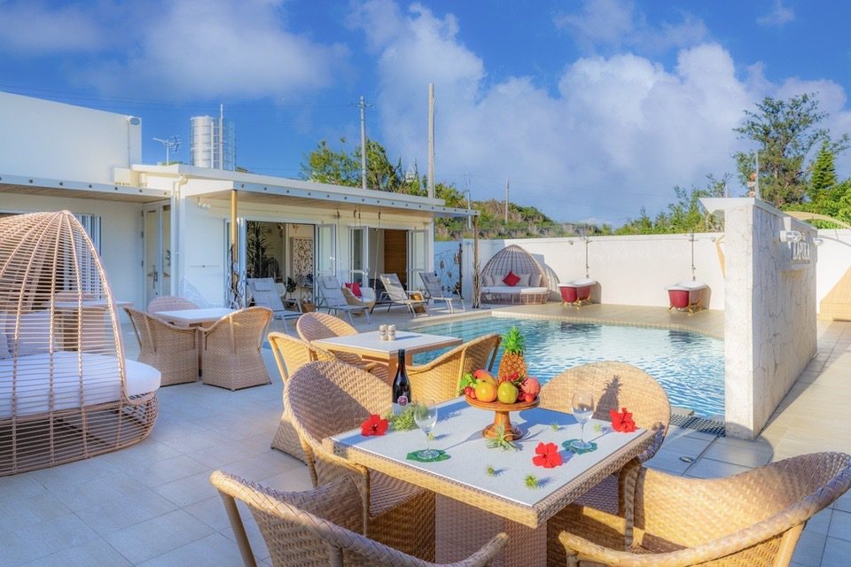 Resort Villa KAPUKAのプールテラス